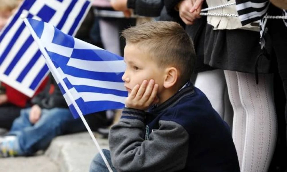 Βραδυφλεγής «βόμβα» το δημογραφικό – Μη αναστρέψιμη η κατάσταση – (Ηχητικό)